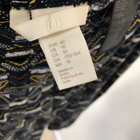 H&M Lightweight Aztec Shorts Size 10 Summer - Picture 4 of 5